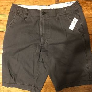 Men’s Old Navy Lived-In Straight Shorts